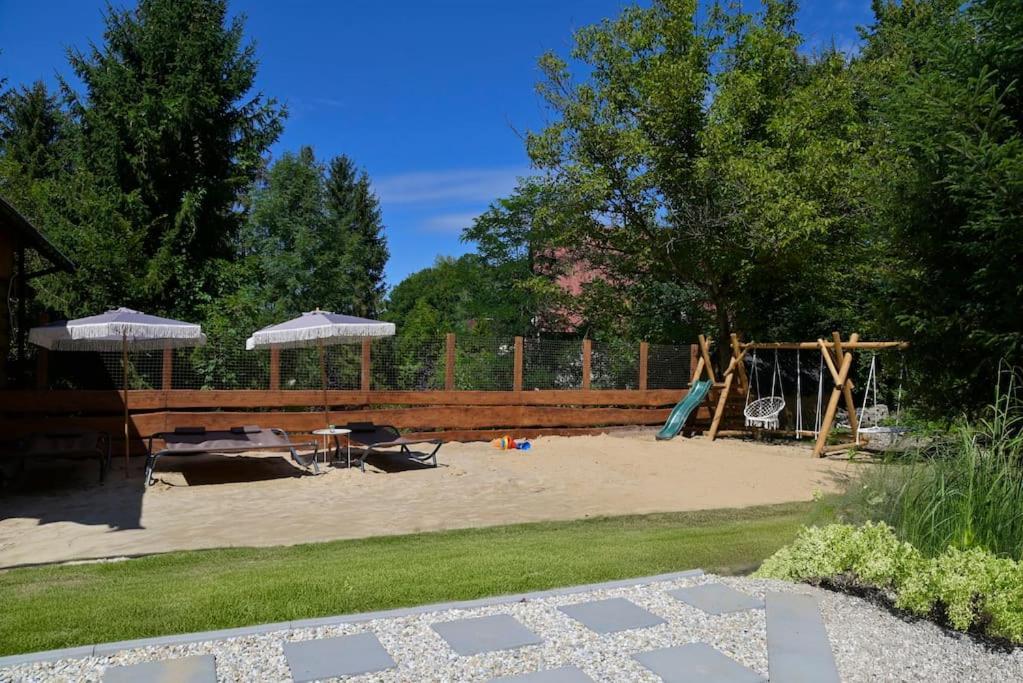 Polana Slowikowa 5 Star- Domek W Gorach Z Jacuzzi, Sauna,Basen,Ogrod Z Lasem, Kominek I Narty Stroza  Exteriér fotografie